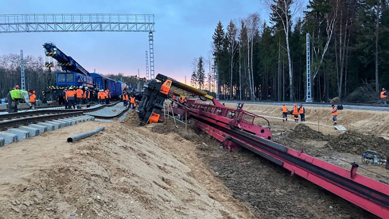 По факту схода с рельсов ремонтного поезда в Новой Москве возбудили дело