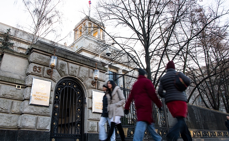 Русских не пускать! Потомки нацистов в Германии тихо грезят о реванше