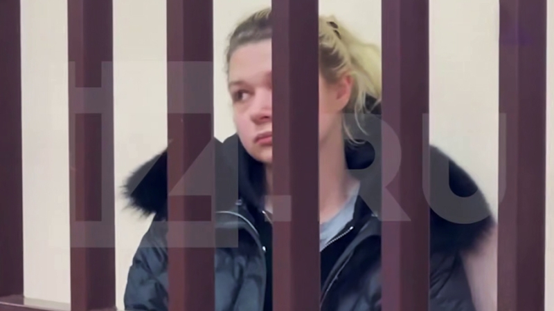 Суд оставил в СИЗО обвиняемую в убийстве экс-мэра Самары Тархова