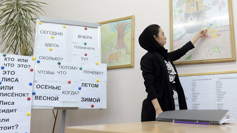 В Госдуме хотят ограничить период сдачи экзамена по русскому языку для мигрантов
