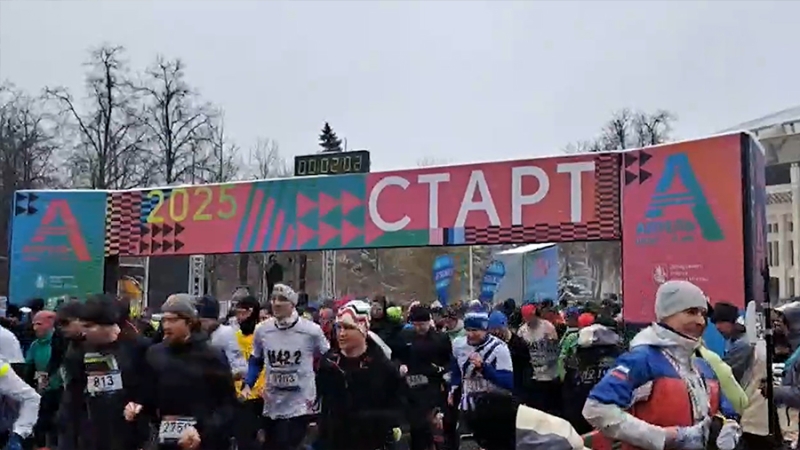 В Москве открыли беговой сезон 5-километровым забегом «Апрель»
