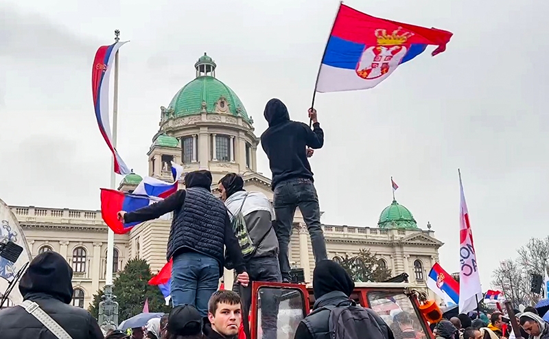 В Сараево вновь происходят события, способные взорвать Балканы