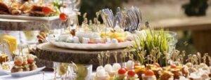 Организация фуршета на заказ: удобная доставка для вашего мероприятия