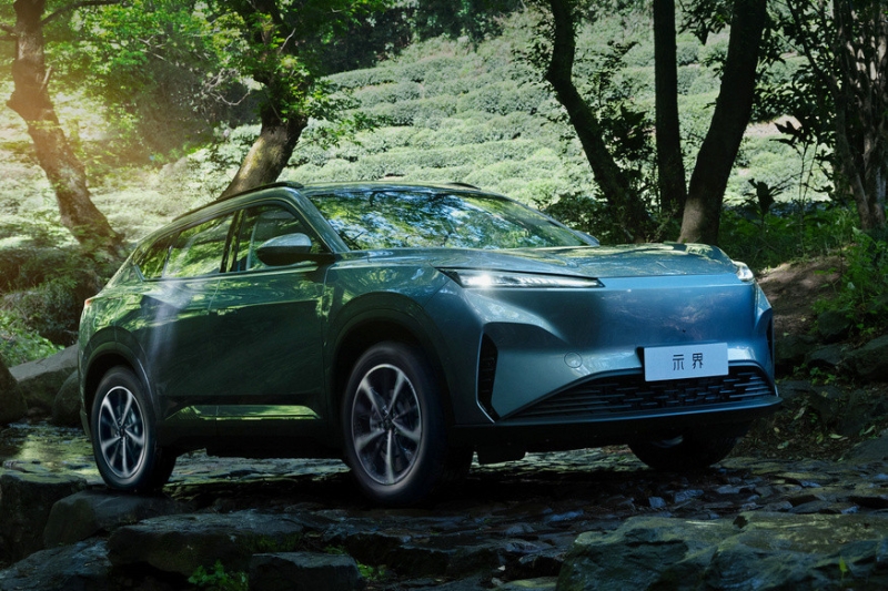 Не такой уж и новый кроссовер Hedmos 06 от СП Dongfeng Peugeot-Citroen доступен к заказу