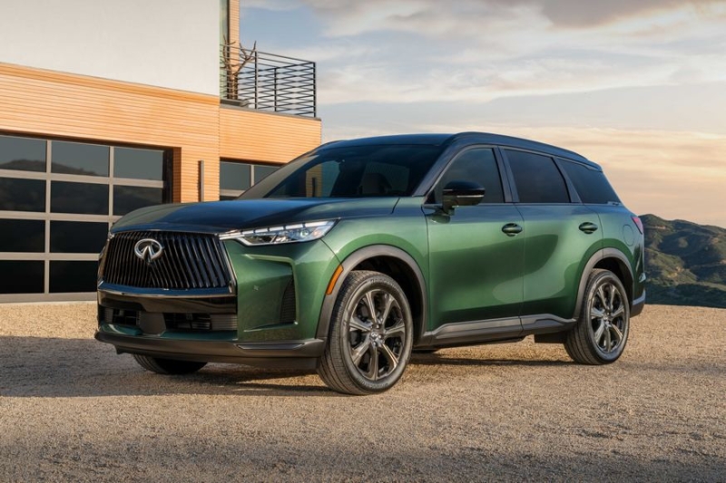 Представлен рестайлинговый Infiniti QX60: дизайн в стиле QX80 и версия «под спорт»