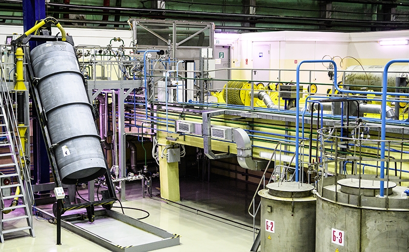 Россия или США — кто кого держит на «урановой игле»? Подробности