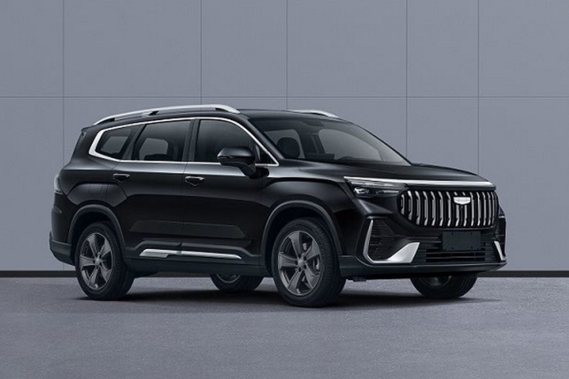 Большой кроссовер Geely Okavango, который доступен в России: рестайлинг и новый мотор