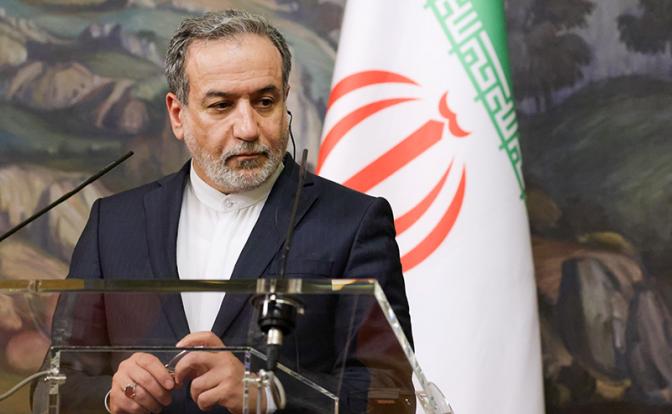 Чем Кремль может помочь Ирану, когда к воздушным атакам Израиля подключились ВВС и ВМС США?