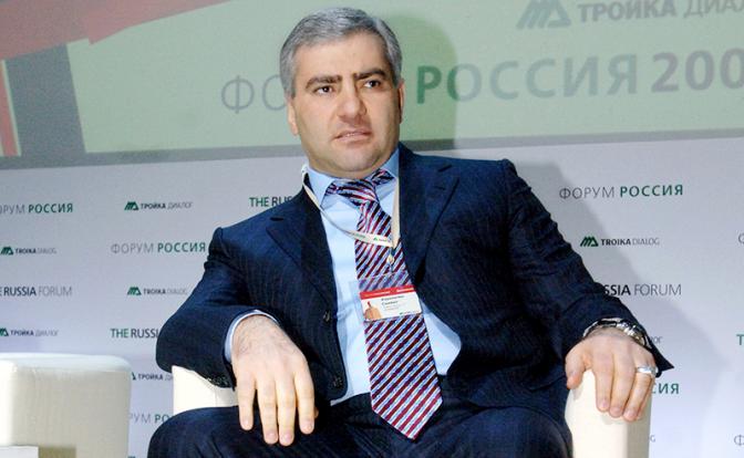 Дело Карапетяна: Пашинян решил задушить «Армянскую мечту», пока Кустурица в Ереван не прилетел