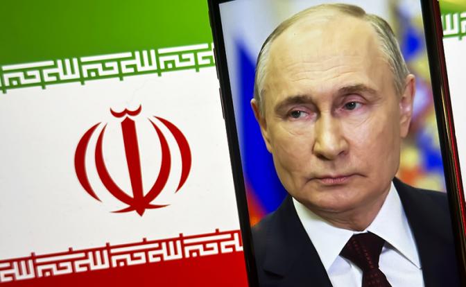 Если Россия сдаст Иран, то в очереди быть битой она следующая