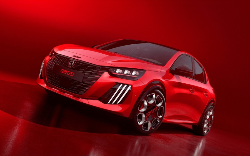 Хот-хэтч Peugeot E-208 GTi: попытка соригинальничать в условиях жесточайшей унификации