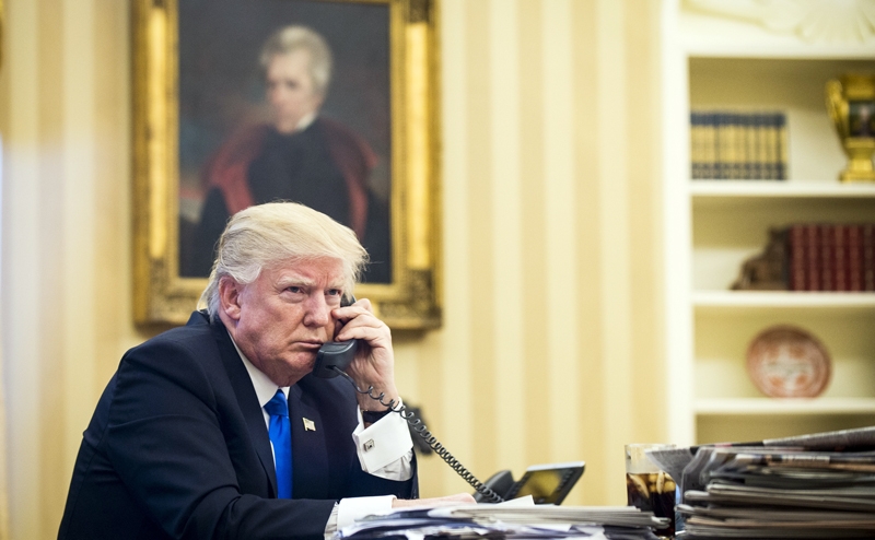 Из Белого дома звонили: Трамп готов обменять Украину на Иран и, кажется, с доплатой