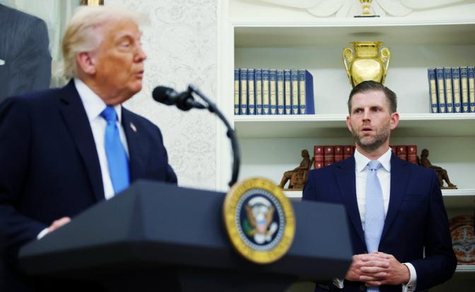 Приватизировать и прописаться: Семейство Трампов готово свить гнездо в Белом доме