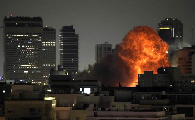 Суета вокруг Ирана: Фарс на грани инсценировки