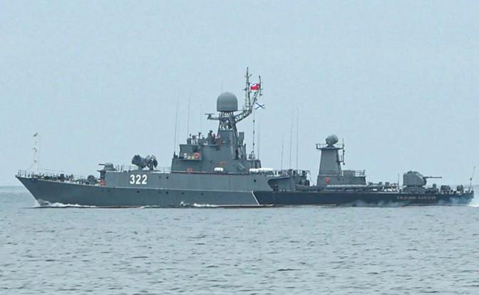 ВМС Эстонии вздрогнули: Балтика ждет конвоя танкеров с «морским Вагнером» на борту