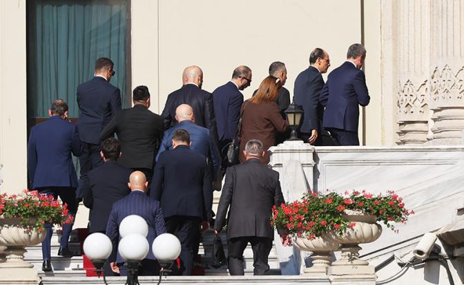 23 июля. Стамбул. Третий раунд переговоров мире России и Украины завершился через 40 минут. Онлайн-трансляция