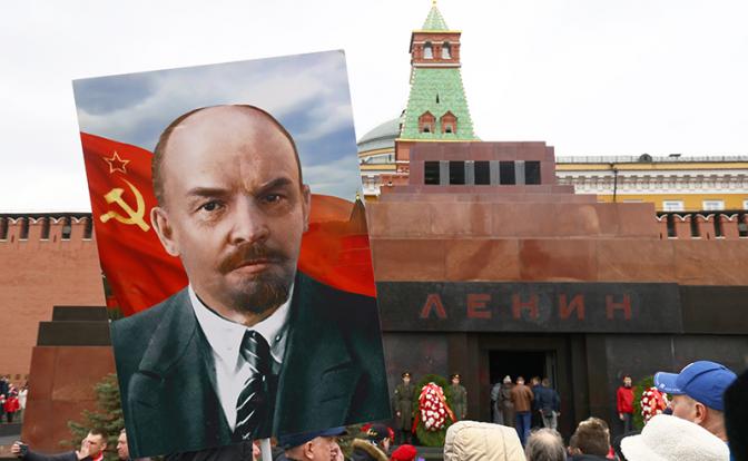 Ленина рано хоронить, а память о нем — тем более