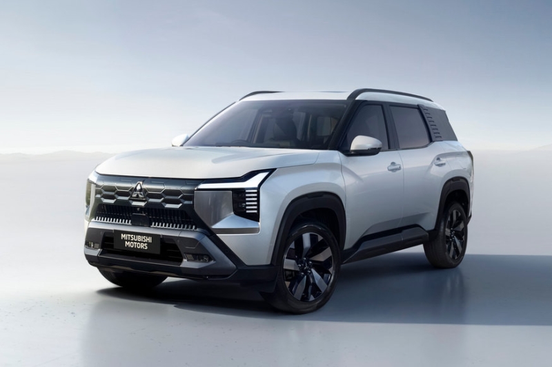 Новый кроссовер Mitsubishi Destinator доступен к заказу: в базе – дешевле младшего Xforce