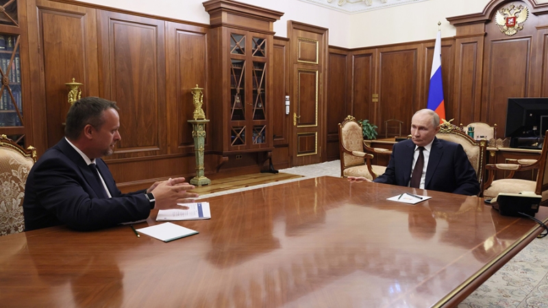 Путин подписал указ о назначении Андрея Никитина министром транспорта России