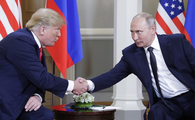 2 дня до встречи Трампа и Путина: Вашингтон намекает на признание «новых территорий», Москва свои карты не открывает