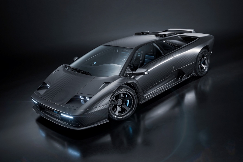 Eccentrica V12 Pacchetto Titano: трековая версия рестомода на базе Lamborghini Diablo
