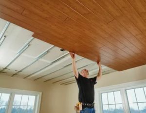 Как правильно выбрать материалы для отделки стен и потолков в доме