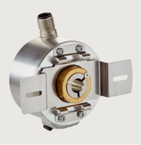 Точность под контролем: сравнение линейных энкодеров, колесных энкодеров и инклинометров SICK